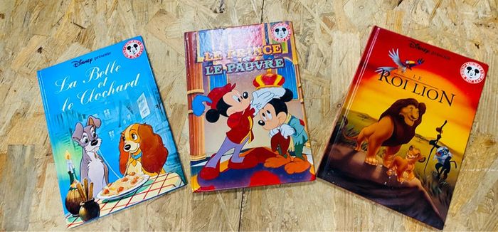 2 Livres Disney + cadeau