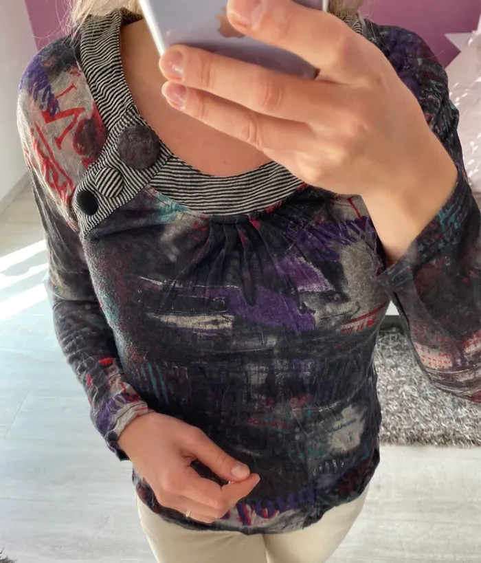 Haut coloré motifs imprimés - photo numéro 4