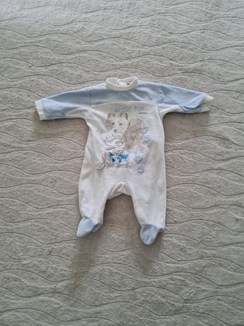 Pyjama loup blanc 0 mois très bon etat