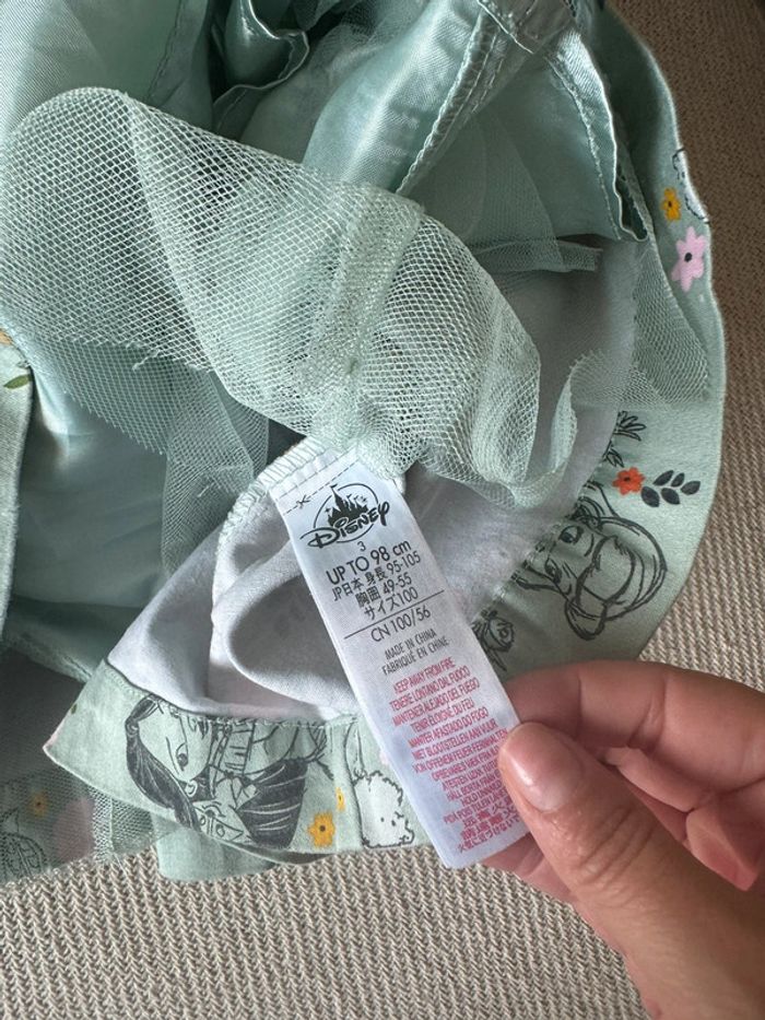 Robe Disney store animators 3ans - photo numéro 2