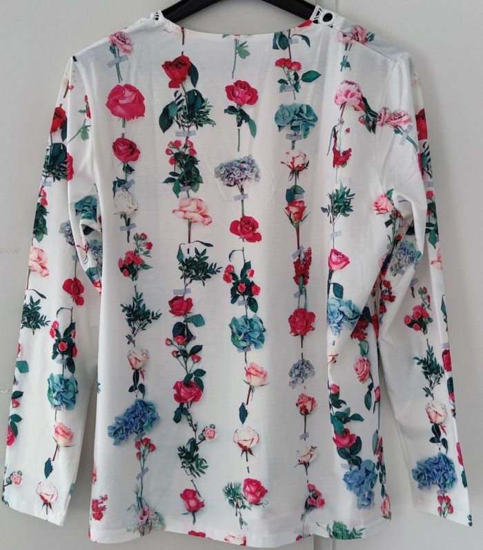 🌸 T-shirt floral col V dentelle blanc femme L – Maria & Gabriele - photo numéro 3