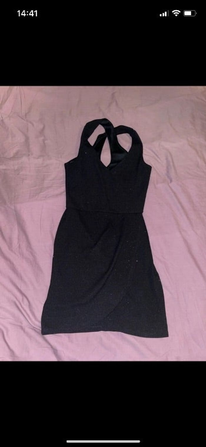 Robe noir à paillettes