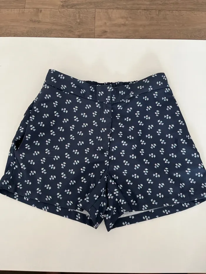 Short habillé