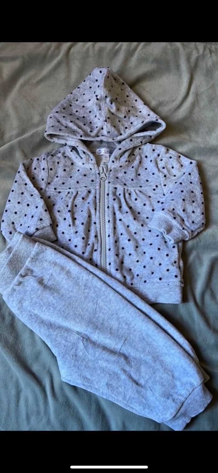 Ensemble jogging - photo numéro 3