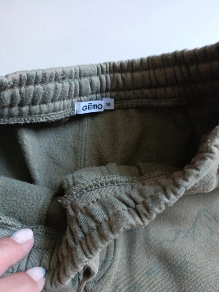 Pantalon jogging type cargo dinosaure Gémo 10 ans - photo numéro 5