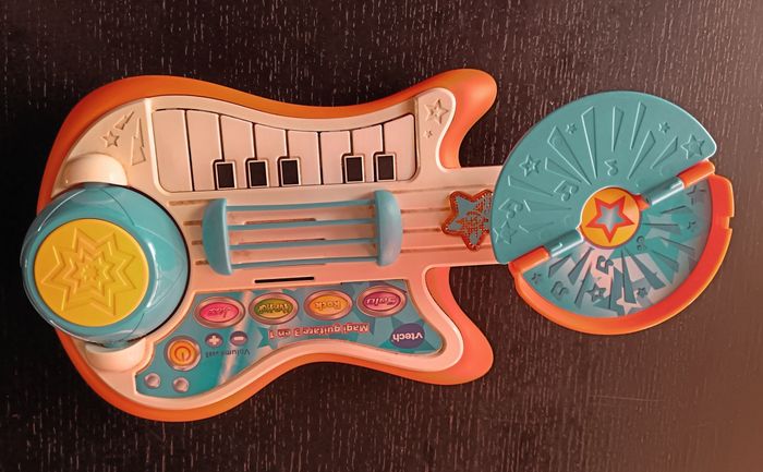 Jouet musical guitare - photo numéro 2