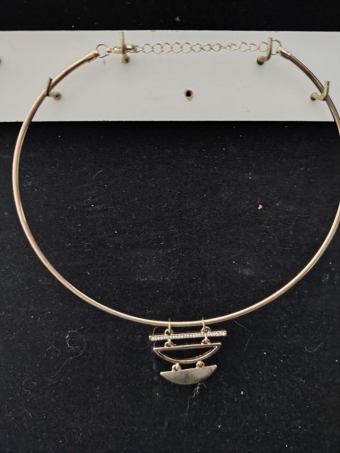 Collier fantaisie
