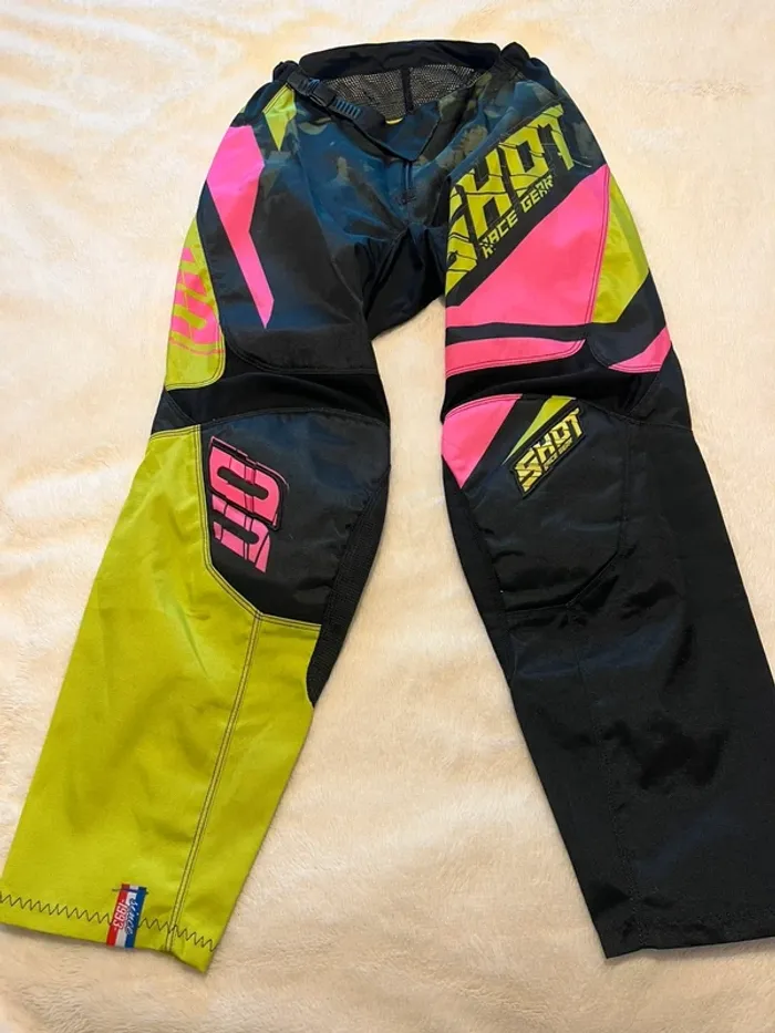 Tenue motocross / VTT descente SHOT Race Gear – pantalon T28 & maillot S/M – très bon état - photo numéro 6