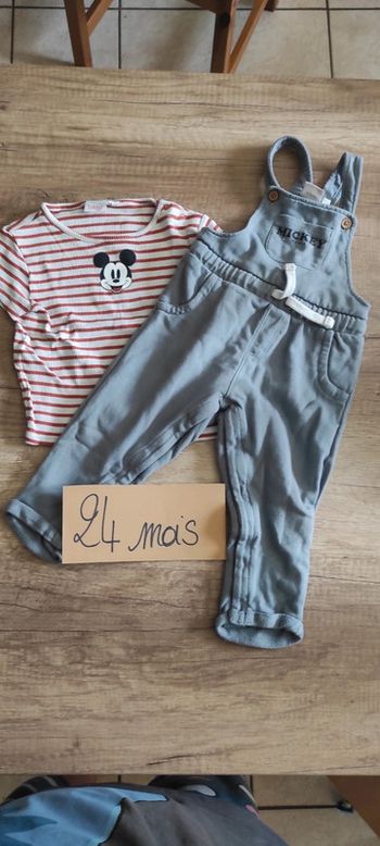 Salopette et t-shirt Mickey