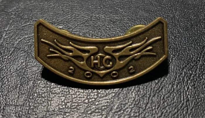 Pin’s Harley Davidson HOG 2002