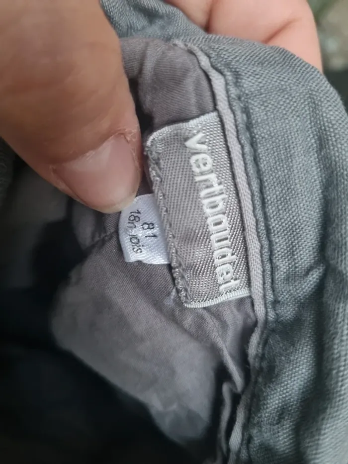 Veste grise à boutons - photo numéro 2