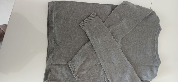 Pull garçon Taille 10 ans marque Kiabi m - photo numéro 2