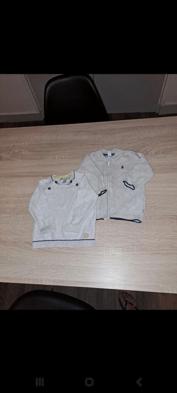 Pull et gilet 6 mois