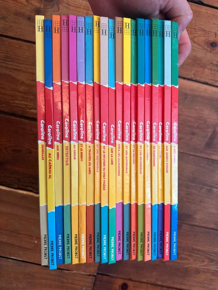 TBE - Bords couleurs damiers Lot de 19 livres Caroline bd albums Pierre Probst - photo numéro 7