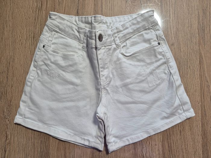 Short blanc fille TAO 9 ans