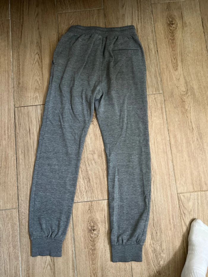 Pantalon tape à l’œil 14 ans - photo numéro 3