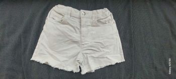 Short pour fille T 10ans
