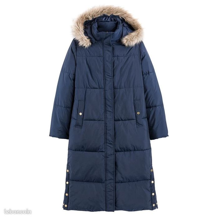 Doudoune longue à capuche, plein hiver MARINE ANNE WEYBURN – TAILLE 48