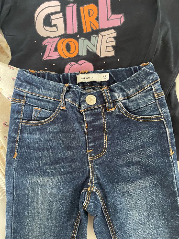 Ensemble jeans + t-shirt + veste  98cm - photo numéro 2