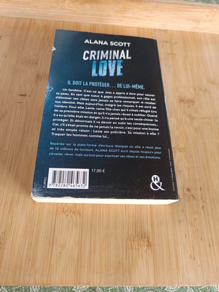 Livre Criminal love ( new Adult) - photo numéro 5