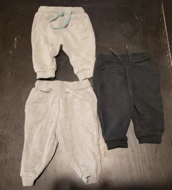 Lot de 3 pantalons 6 mois