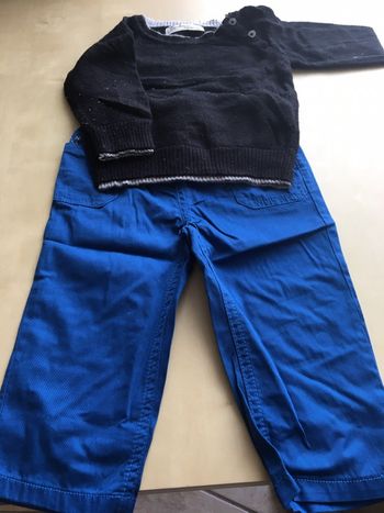 Ensemble tape à l’œil ( pull) et tex ( pantalon)