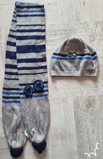 Ensemble bonnet echarpe 53cm