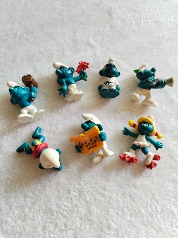 Lot 10 Figurines Schtroumpfs Schleich et Bully collector