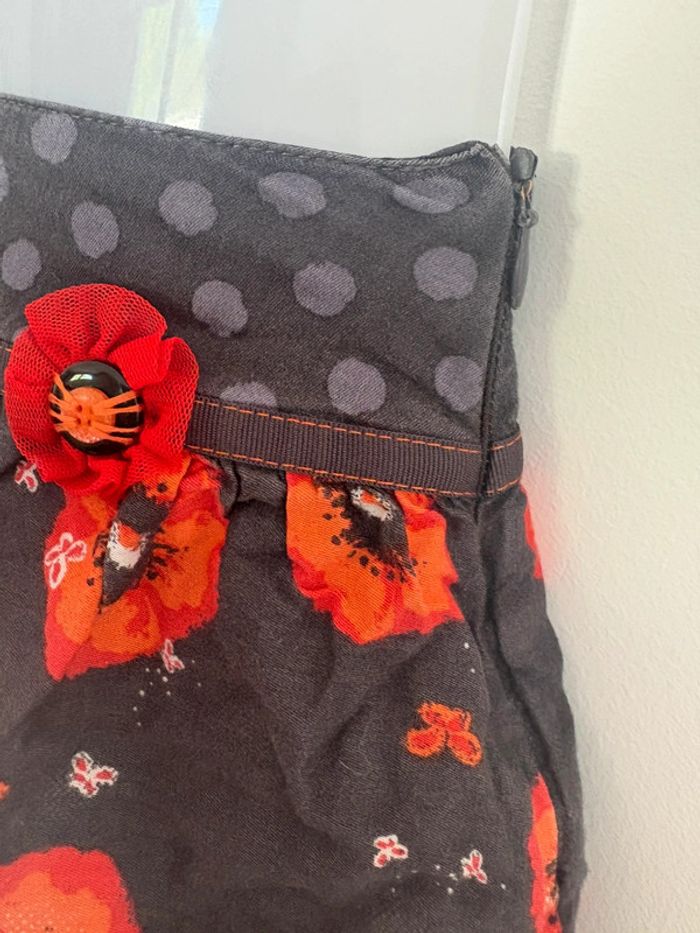 Jupe fille grise à fleurs et pois – Taille 104 (3-4 ans) - photo numéro 2