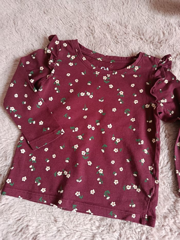Haut manche longue fleurie - taille 24 mois 92cm