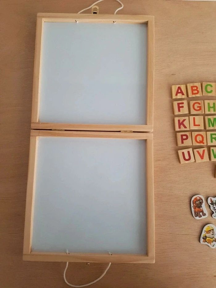 Valisette, alphabet magnétique et aimants Pat'Patrouille - photo numéro 9