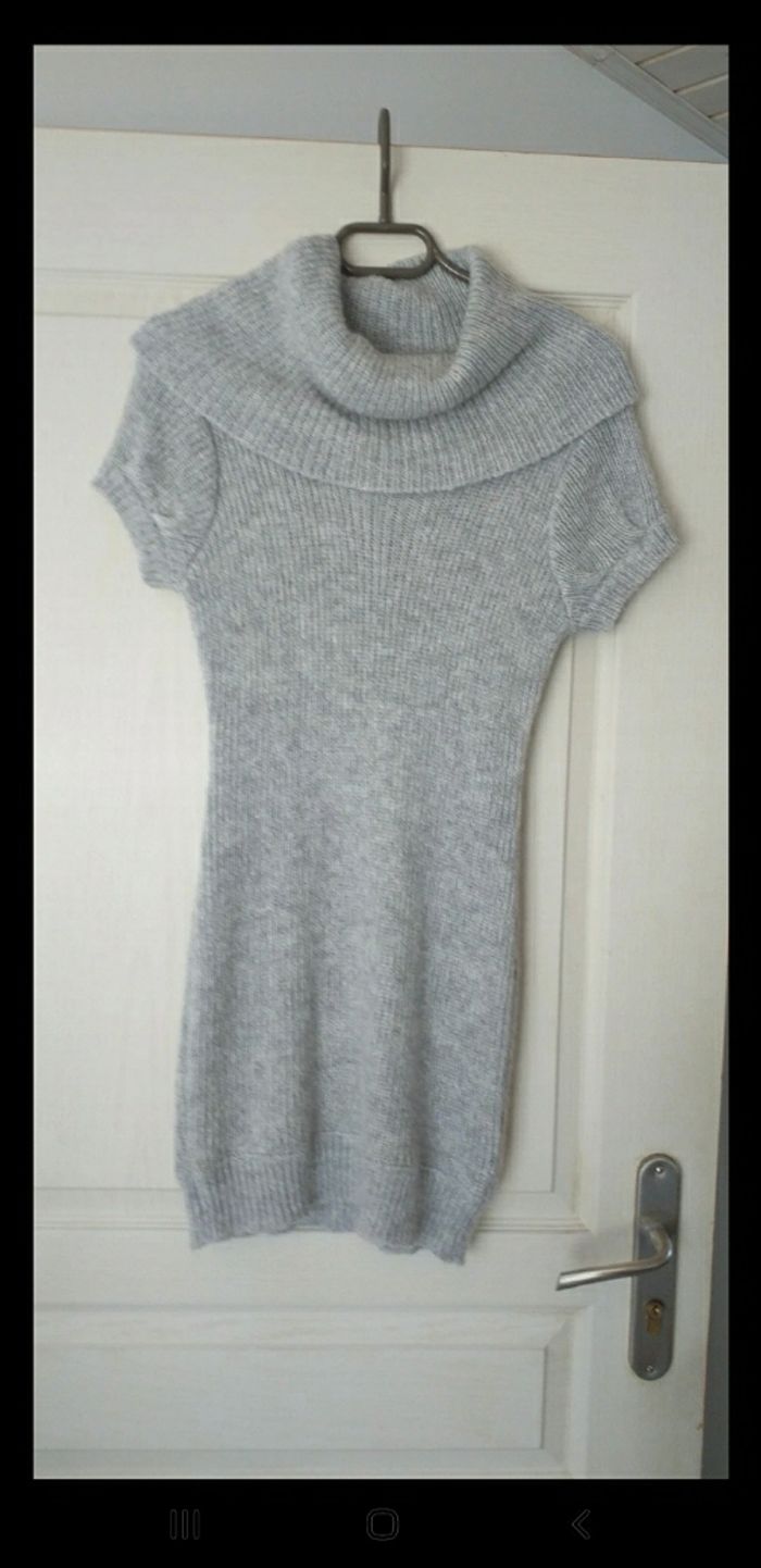 Robe grise