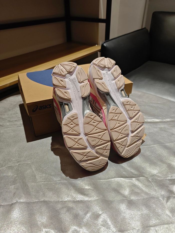 Asics GEL-NYC (Rose) 39 - photo numéro 4