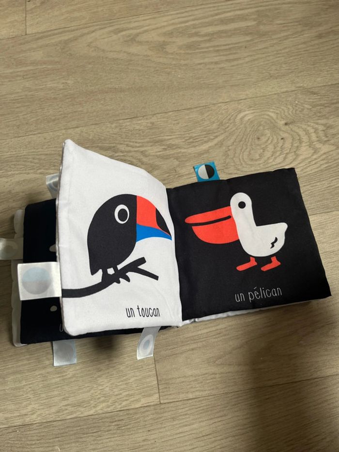 Livre en tissu mes petits oiseaux - photo numéro 4