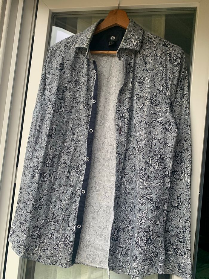 Chemise H&M motif gris bleu - photo numéro 2