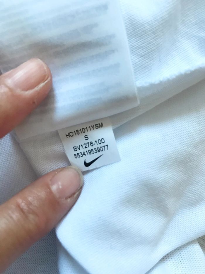 Magnifique tee-shirt NIKE collector Paris - photo numéro 6