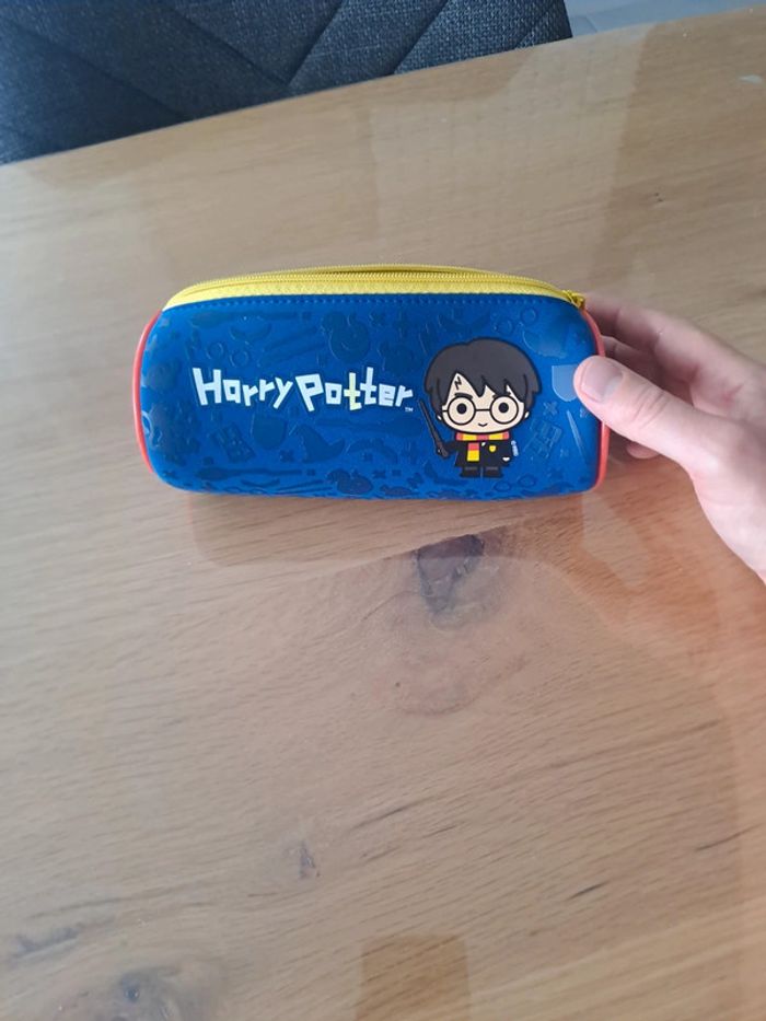 Trousse harry potter neuve jamais servie