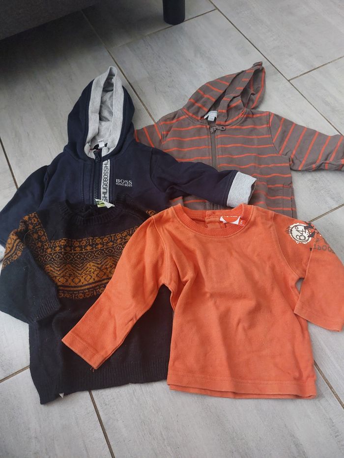 Vêtements bébé 12mois - photo numéro 2