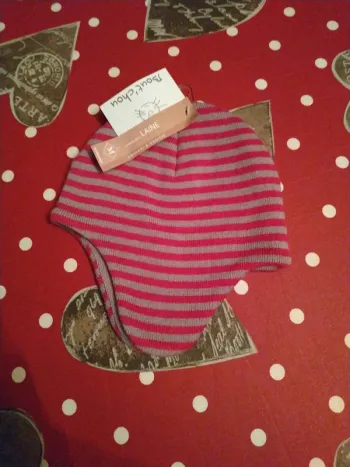 Bonnet neuf laine 25%