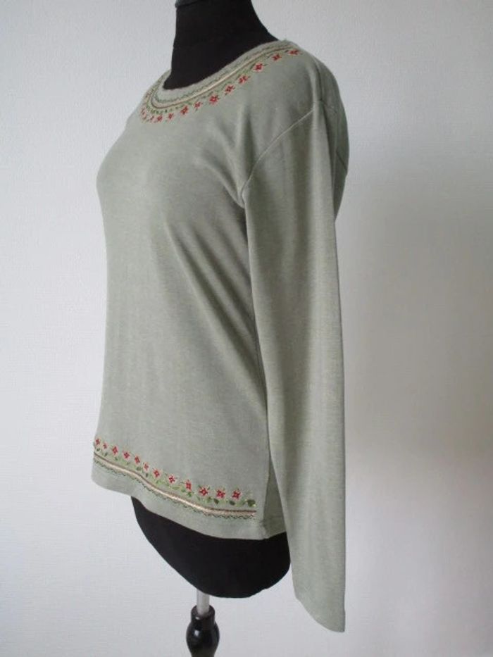 T-shirt vintage brodé 40 TBE - photo numéro 5