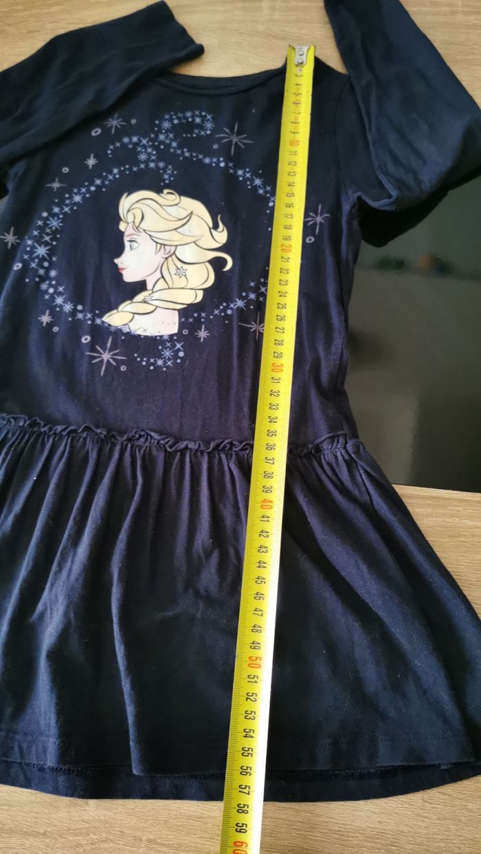 Robe reine des neiges 5/6ans - photo numéro 2