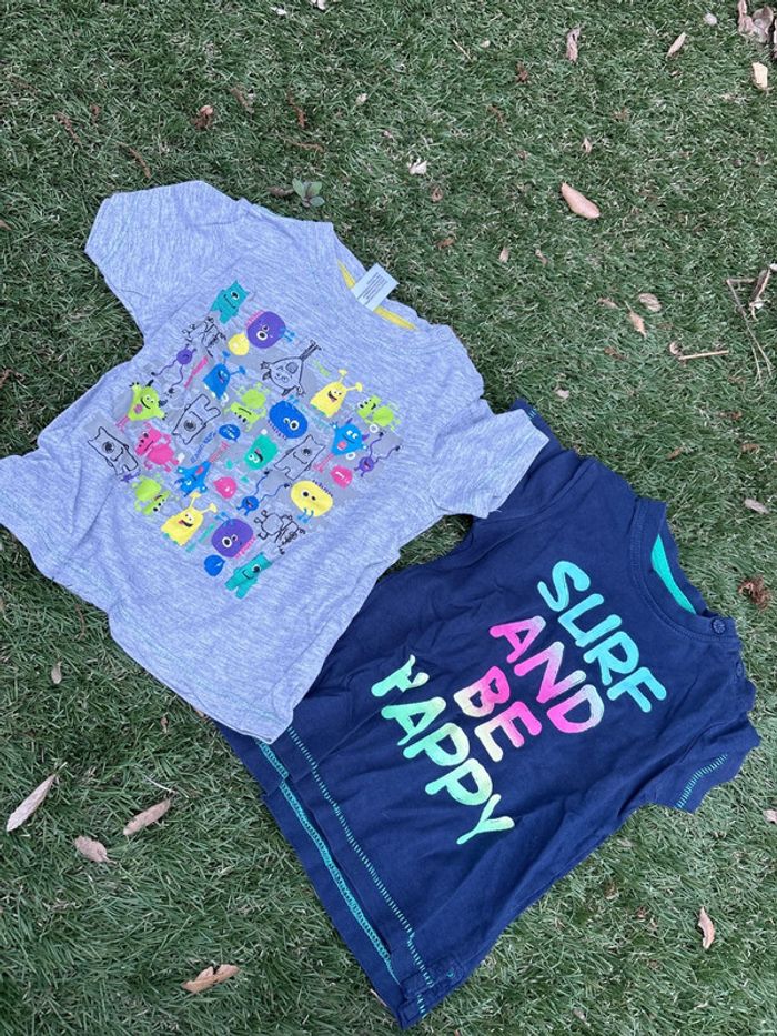 2 tee shirts Baby club en 12 mois