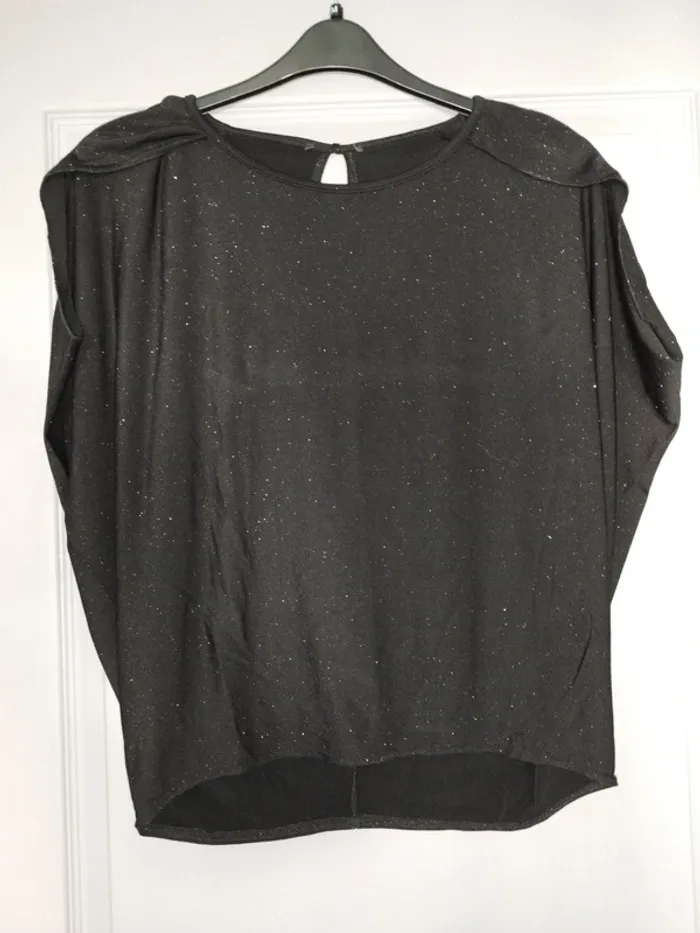 T-shirt M