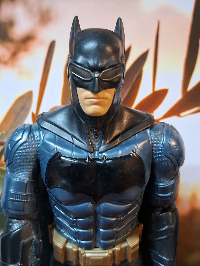 Figurine batman justice league articulée 29 cm environ - photo numéro 3