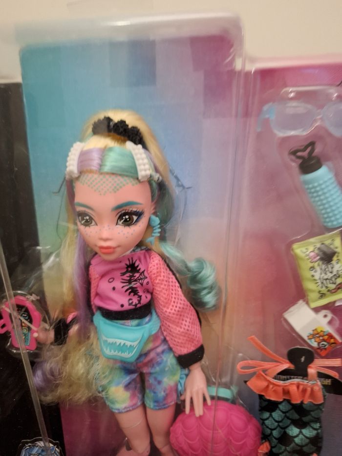 Poupée Monster High Lagoona Blue - photo numéro 2
