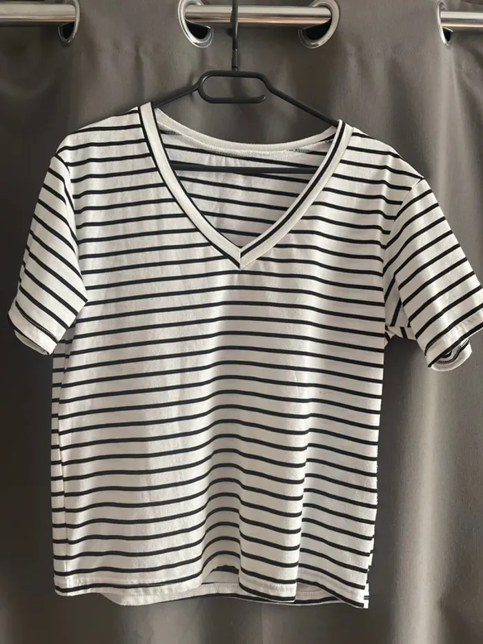 Tee shirt