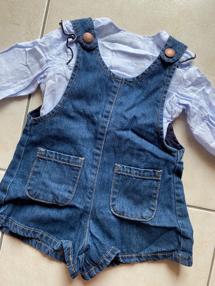 Combishort jean salopette Kiabi 9 mois