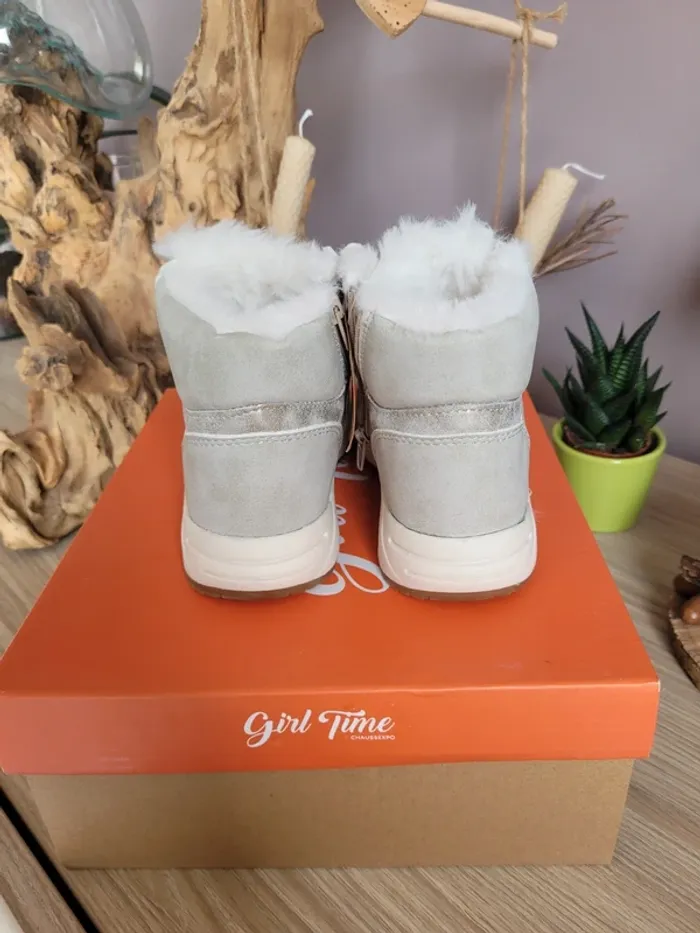 Chaussures pointure 29 neuves. - photo numéro 4