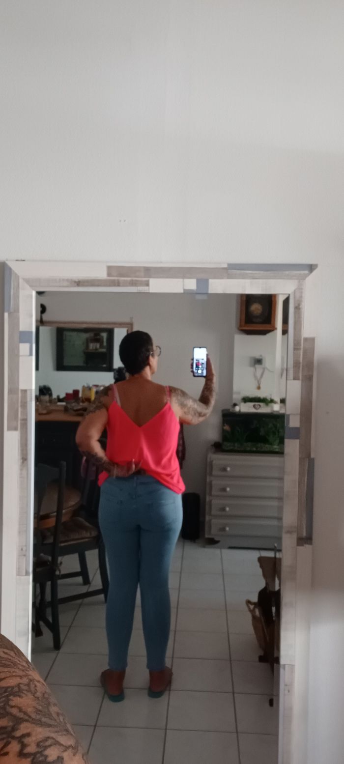 Très beau jeans femme T 14 = XXL  lisez bien l'annonce surtout - photo numéro 5