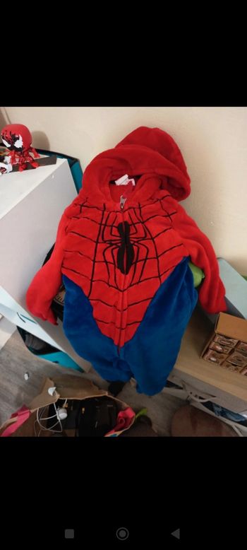 Combinaison spider man